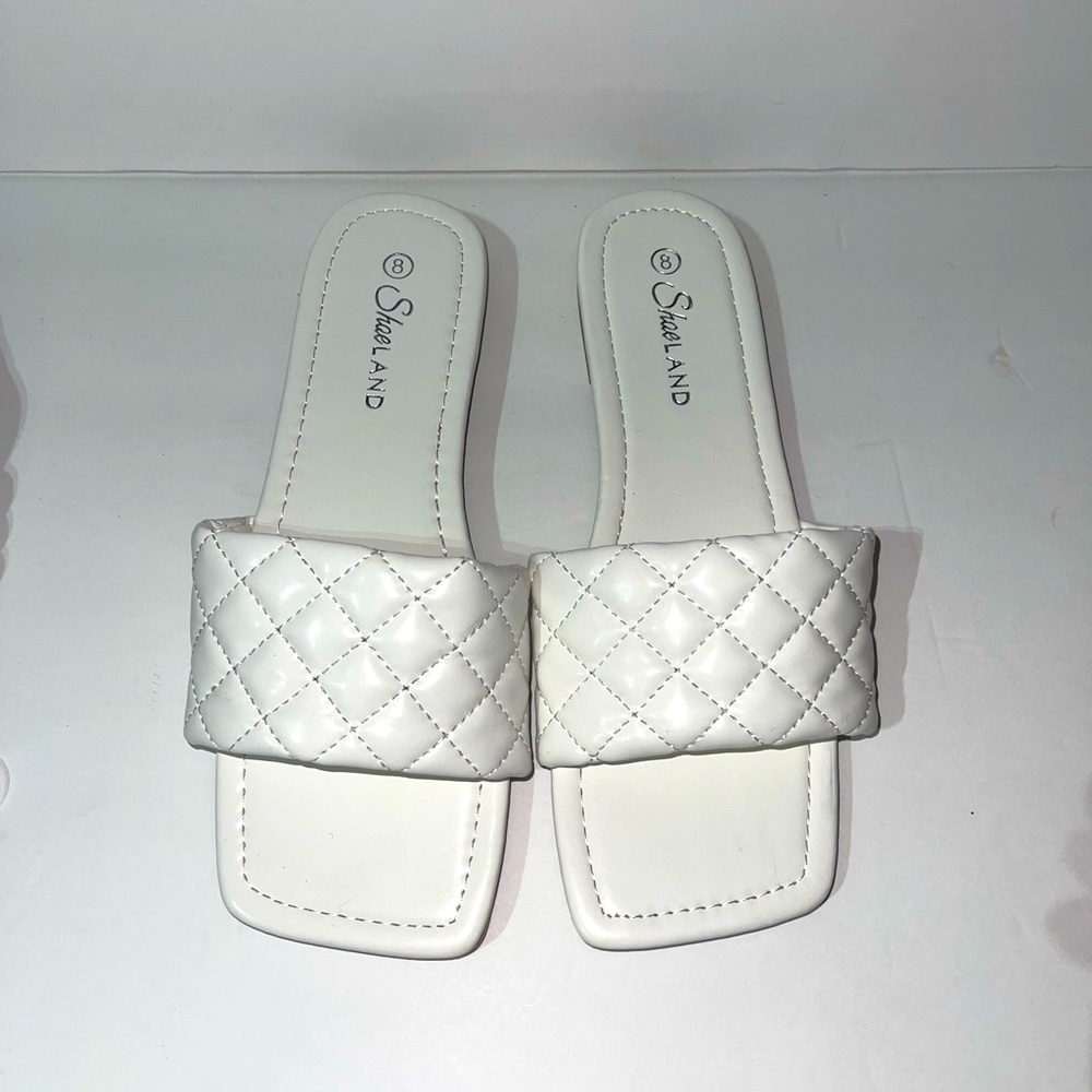 ShoeLAND white Sandals